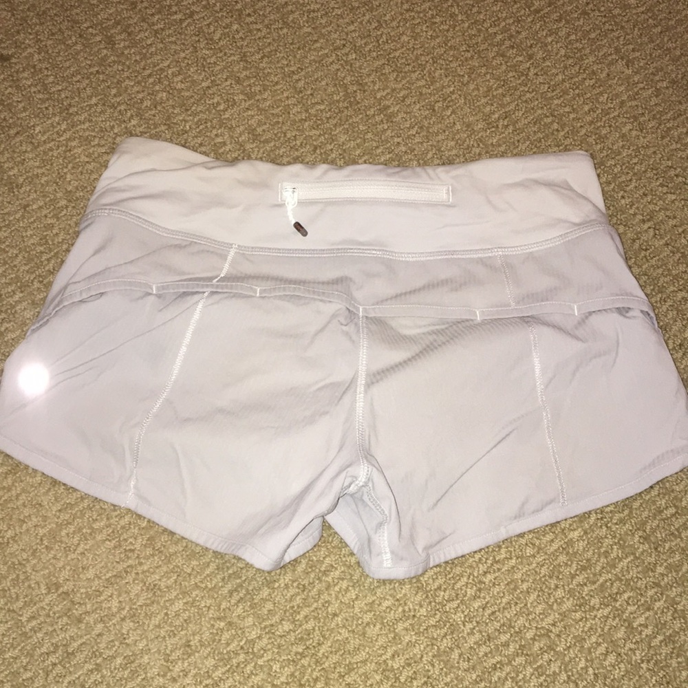 White lululemon shorts